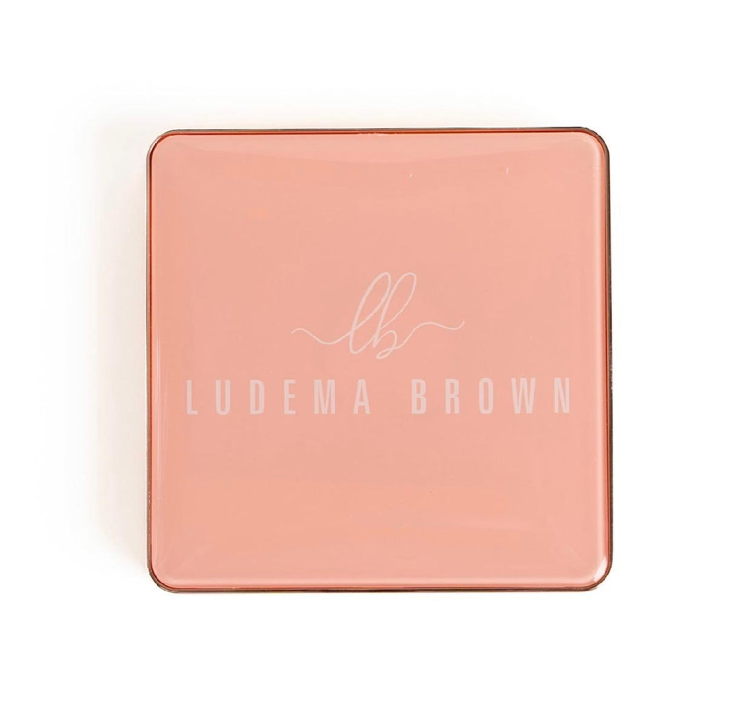 LUDEMA BROWN Sheer Finish Presser Powder - 10g | لوديما براون بودرة مضغوطة - 10 غرام