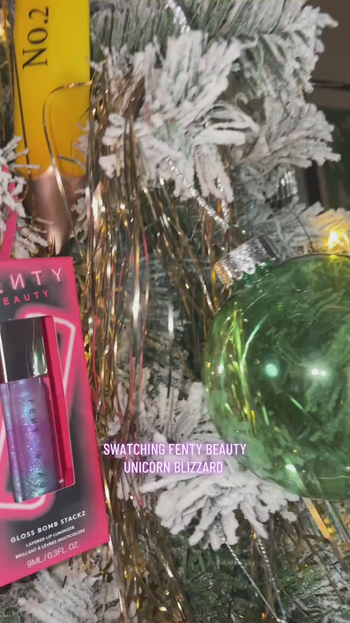 FENTY BEAUTY Gloss Bomb Stackz - 9ml | فينتي بيوتي غلوس للشفاه بومب ستيكرز - 9مل