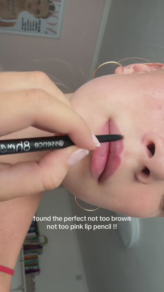 Essence 8H Matte Comfort Lipliner | ايسنس محدد شفاه مات