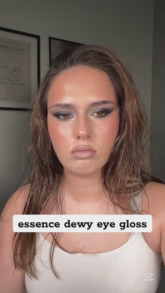 Essence Dewy Eye Gloss Liquid Shadow .01 Crystal Clear - 8ml | ايسنس ظلال عيون سائل لامع رقم 01 كريستال كلير - 8 مل