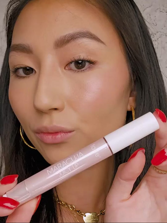 tarte Maracuja Juicy Lip - 2.7g | تارت بالم للشفاه - 2.7 غرام