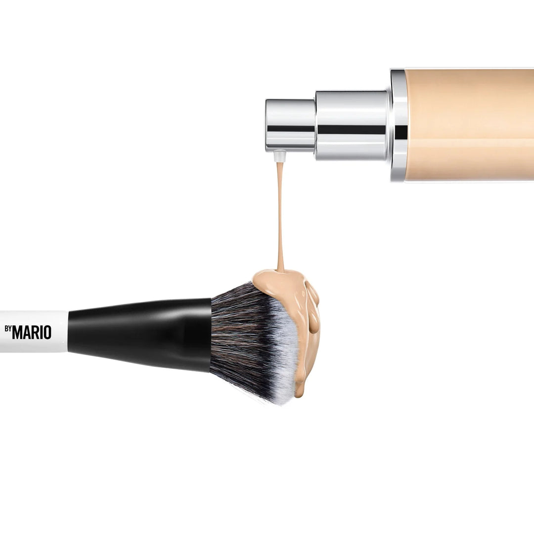 MAKEUP BY MARIO Surreal Foundation F4 Brush | ميك اب باي ماريو فرشاة مكياج مزدوجة F4