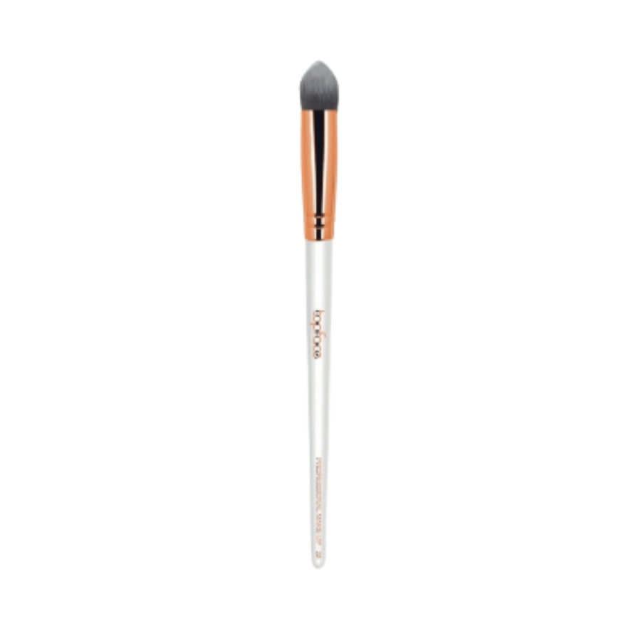 Topface Pro Eyeshadow Brush F28, white handle with rose gold ferrule, soft, rounded bristles for precise eyeshadow application.

